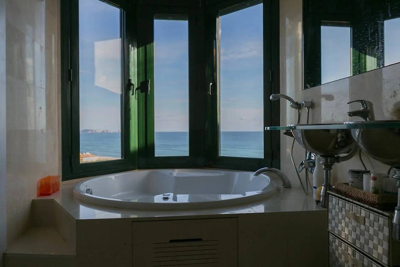 2 Bedroom Apartment In Sa Punta, Begur- Sea Views, Terrace, Pool And Access To The Beach Begur