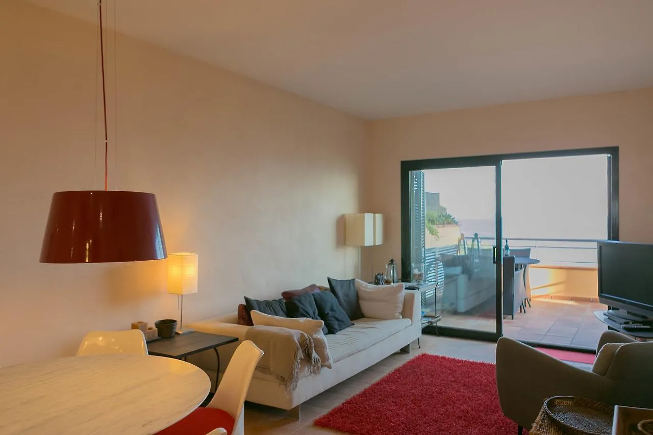 2 Bedroom Apartment In Sa Punta, Begur- Sea Views, Terrace, Pool And Access To The Beach