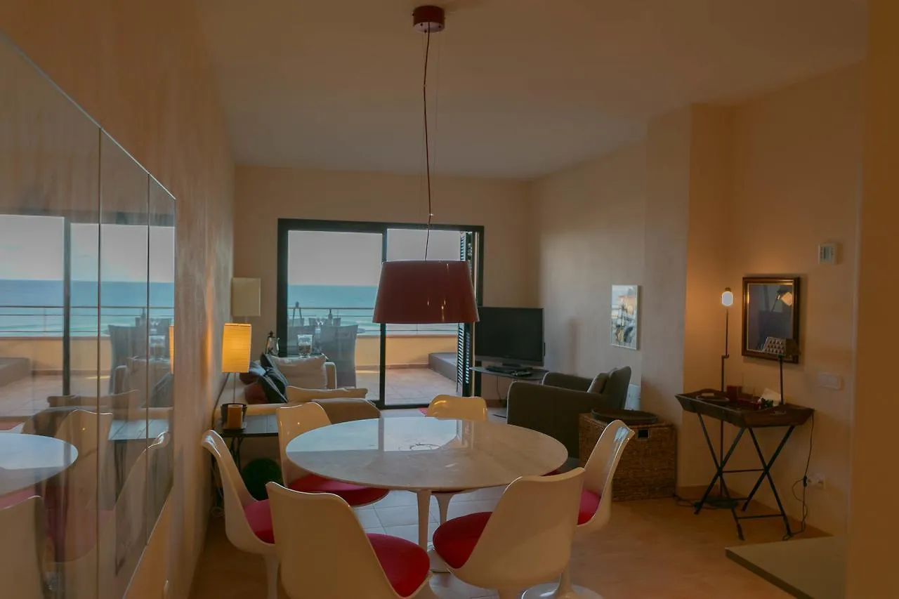 2 Bedroom Apartment In Sa Punta, Begur- Sea Views, Terrace, Pool And Access To The Beach